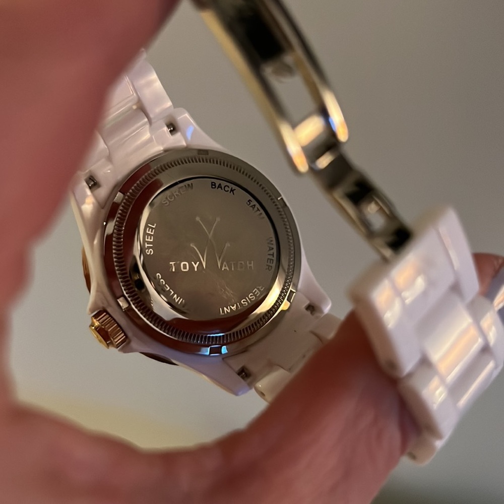 TOYWATCH - Picture 3 of 3